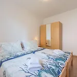 Apartment Nera *