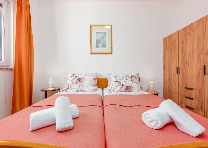 Nera דירה זאדאר