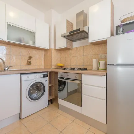Nera Appartement *