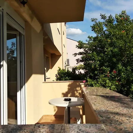 Nera Appartement *